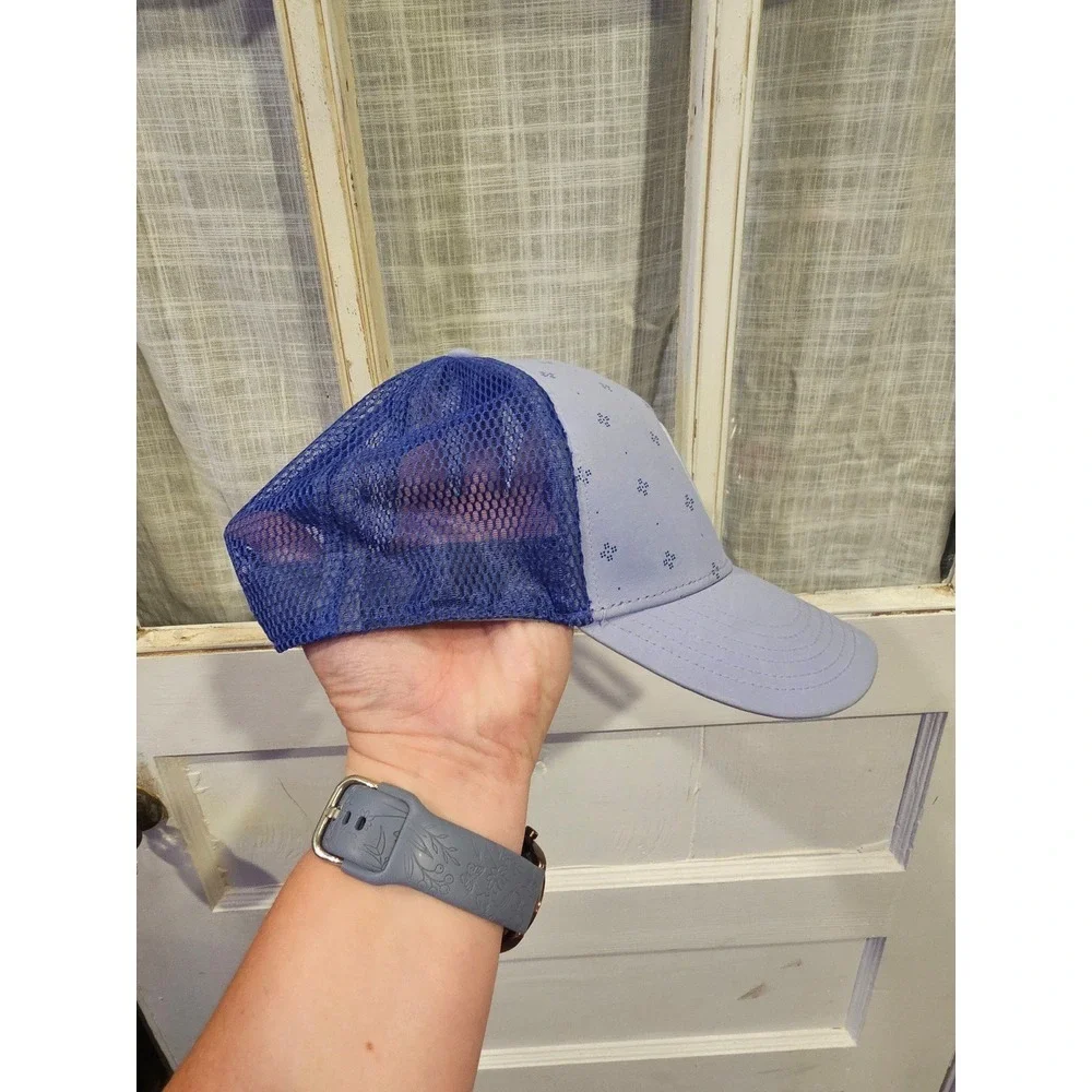 Under Armour Women's Fishhook Graphic Snapback‎ Hat